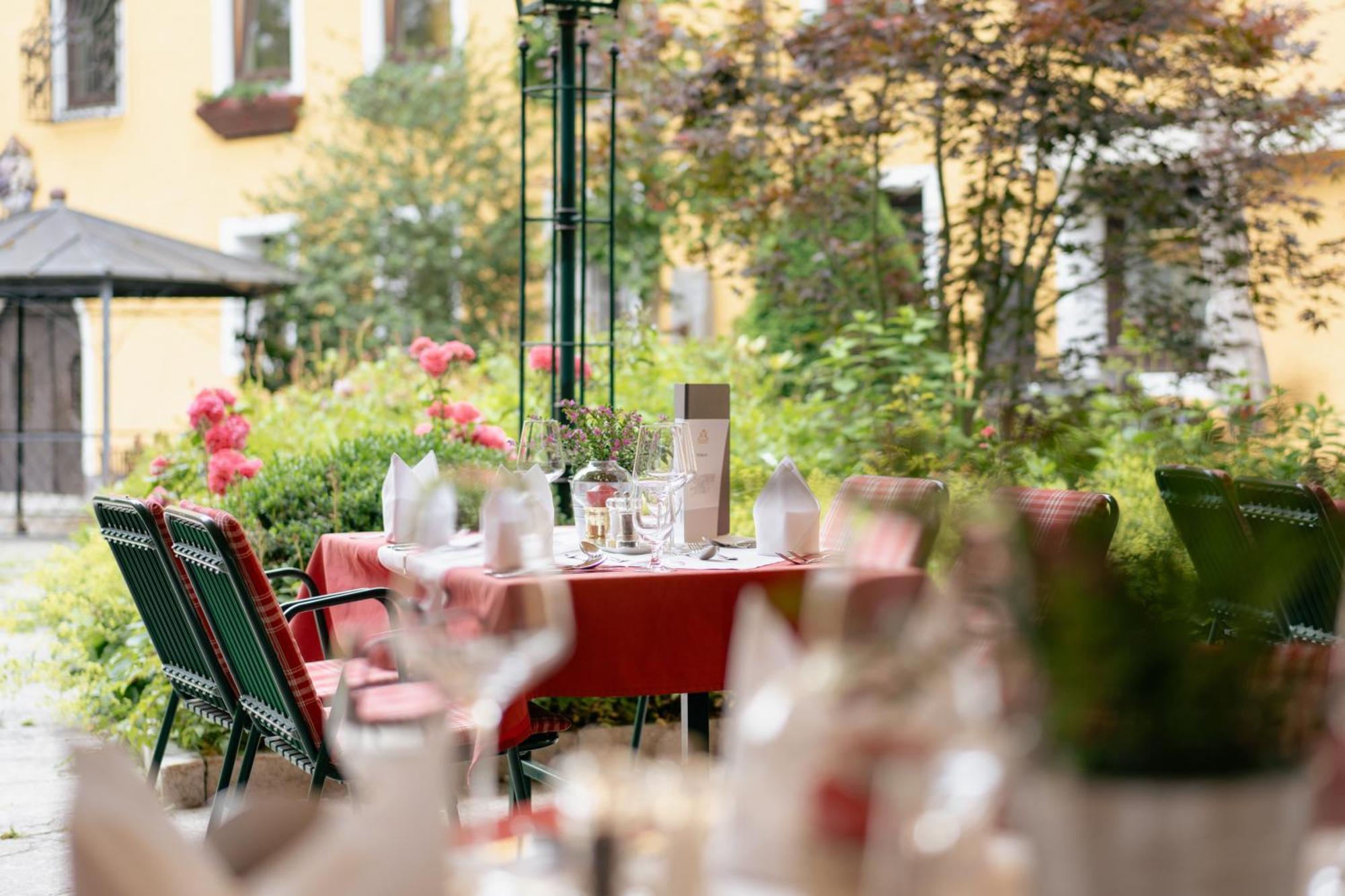 Hotel Pichlmayrgut Schladming Bagian luar foto